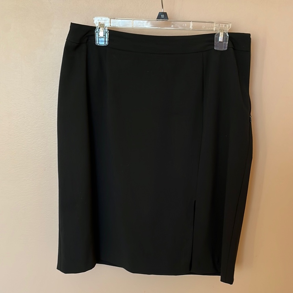 Merona black skirt size 12 EUC